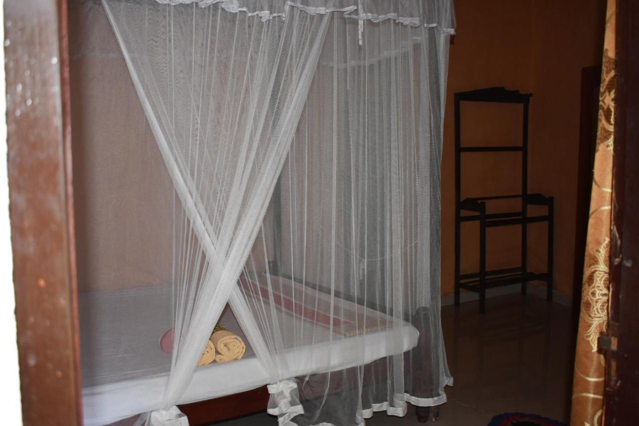 Aroma Guest House Mirissa Kültér fotó
